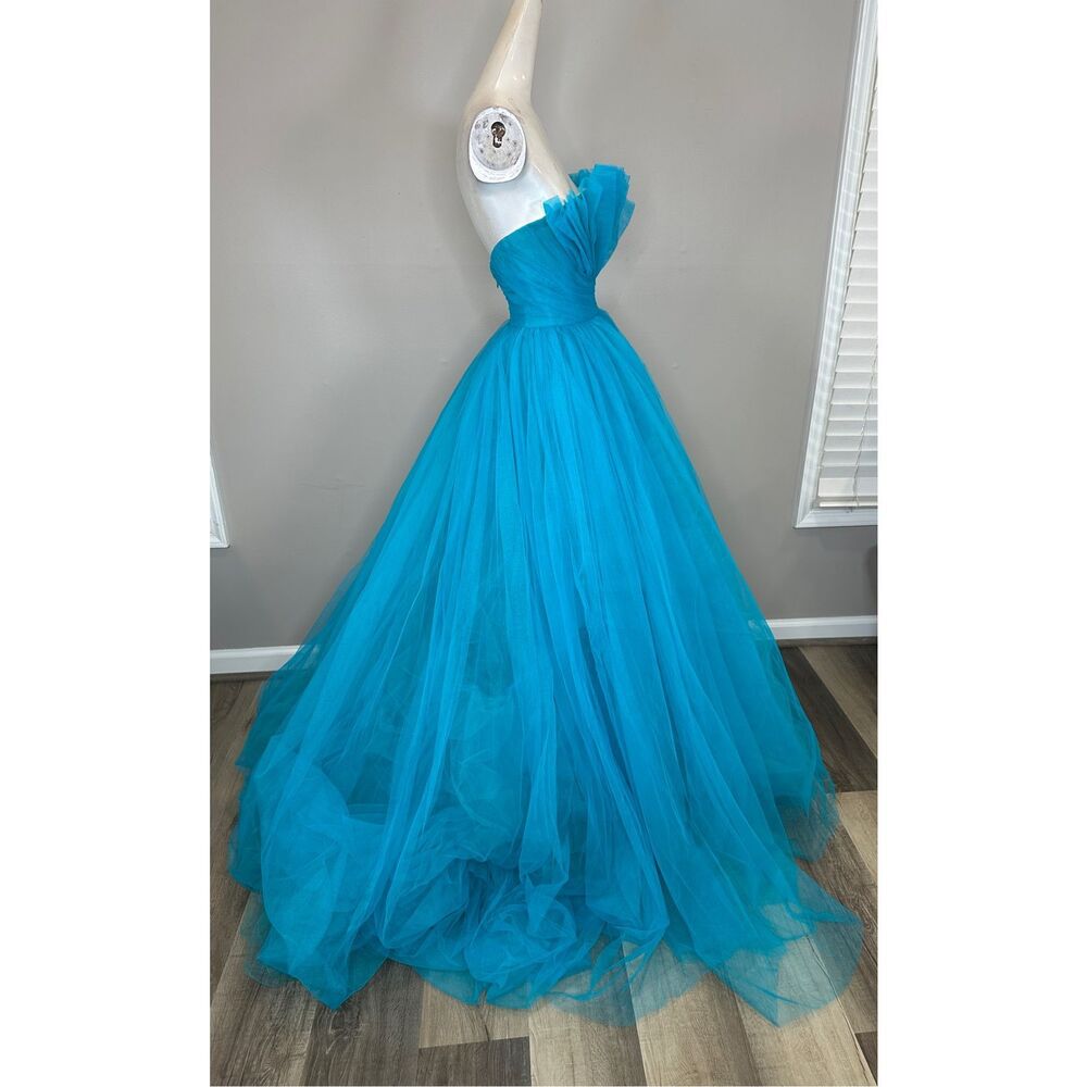 MONIQUE LHUILLIER Tulle Gown In Teal Size 10 $5995 - Picture 11 of 13